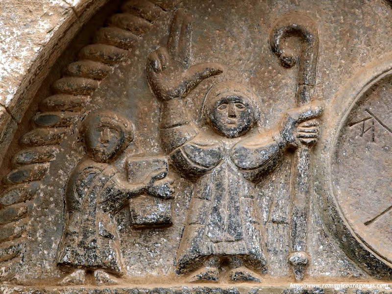 DETALLE BENDICIN EPISCOPAL. ENORME MANO